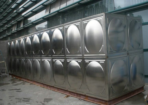 不锈钢水箱的国家标准规格及其厚度问题解析